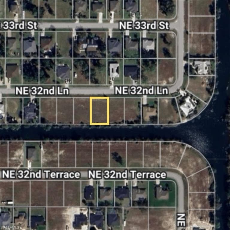 1112 NE 32nd LN CAPE CORAL, FL 33909