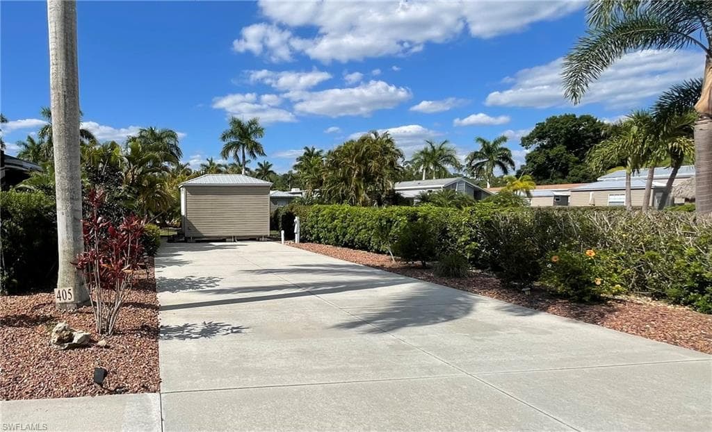 10327 Prairie Iris TRL FORT MYERS, FL 33905