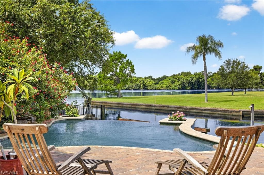 18071 Traverse DR ALVA, FL 33920
