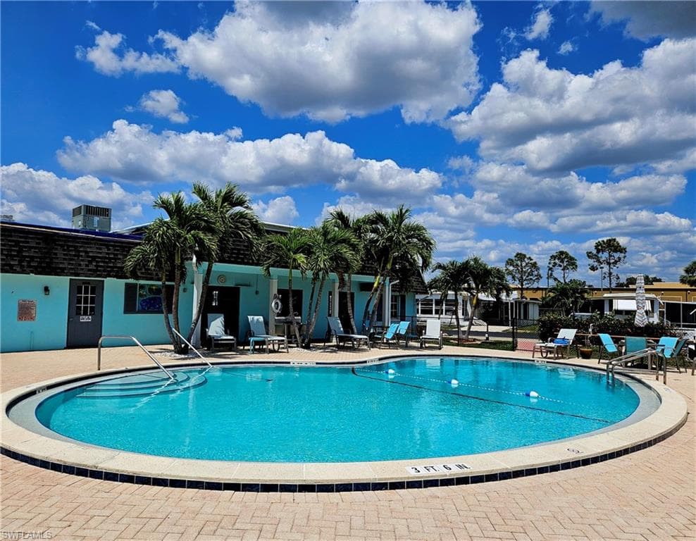 71 Sturbridge LN FORT MYERS, FL 33908
