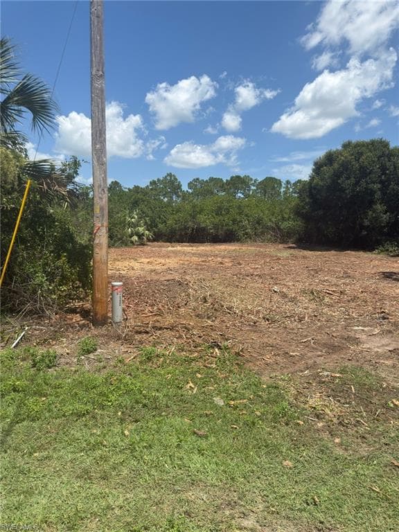 449 NAPLES AVE S LEHIGH ACRES, FL 33974