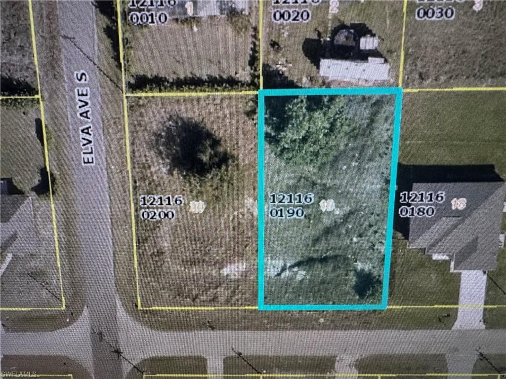 2616 44th ST SW LEHIGH ACRES, FL 33976