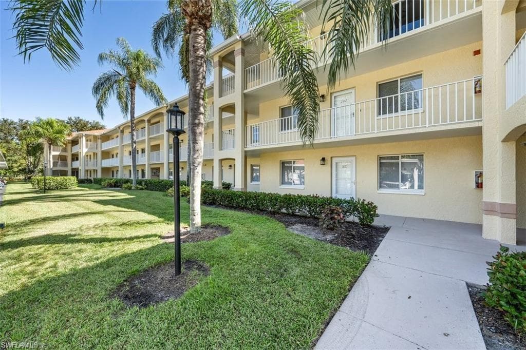 3655 Amberly CIR A107 NAPLES, FL 34112