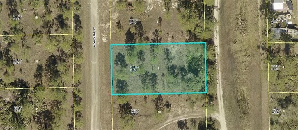 1850 Montana ST LEHIGH ACRES, FL 33972