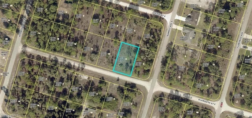 961 Plymouth ST E LEHIGH ACRES, FL 33974