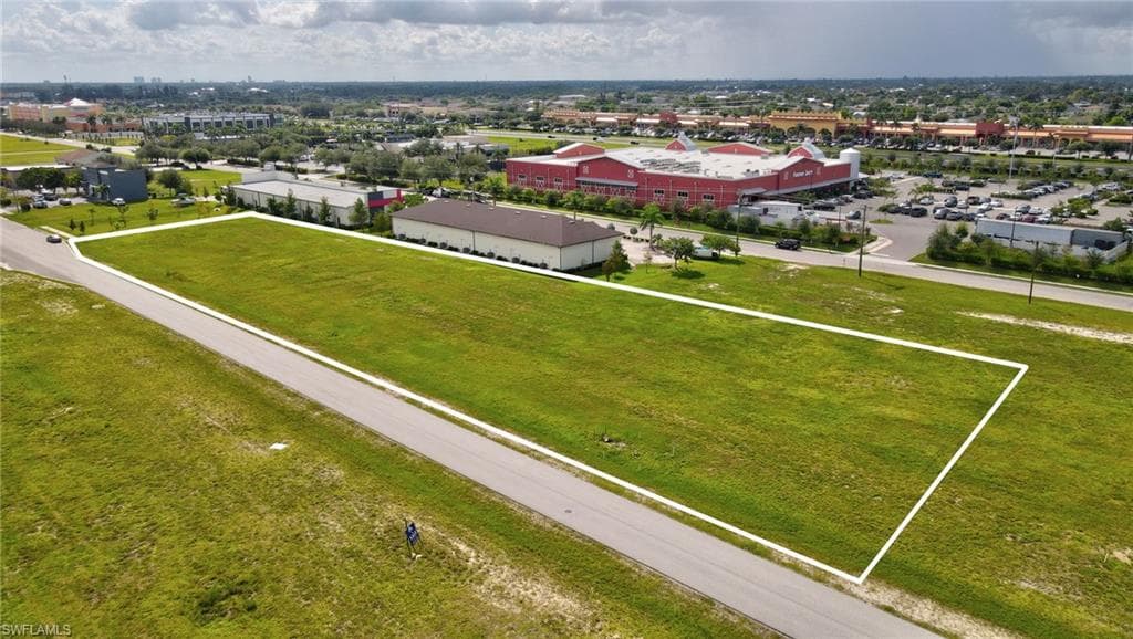 1434 4TH TER CAPE CORAL, FL 33991