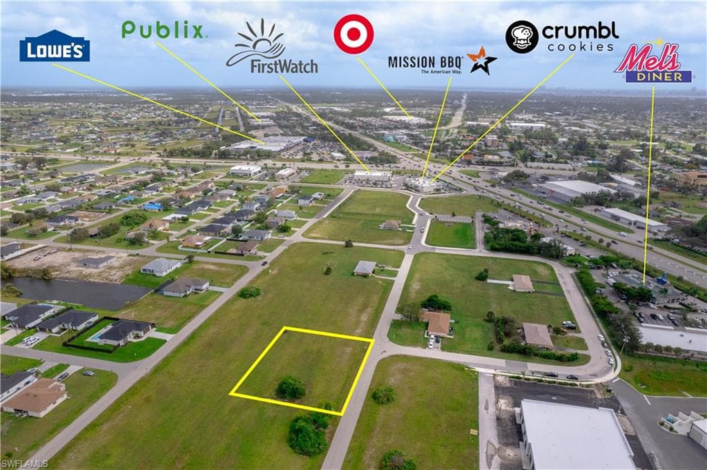1313 8th TER CAPE CORAL, FL 33909