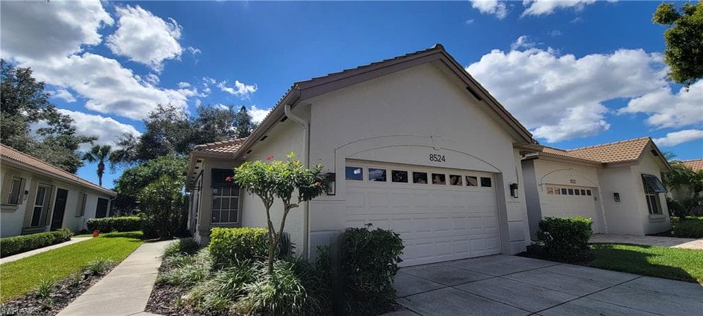 8524 Fairway Bend DR ESTERO, FL 33967