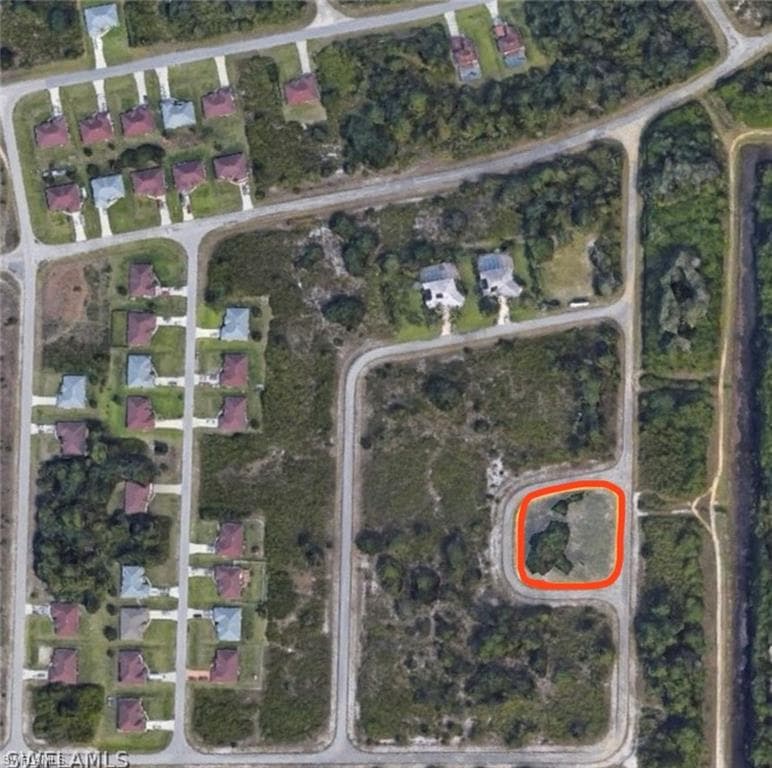 660 Whitmore LOOP LEHIGH ACRES, FL 33972