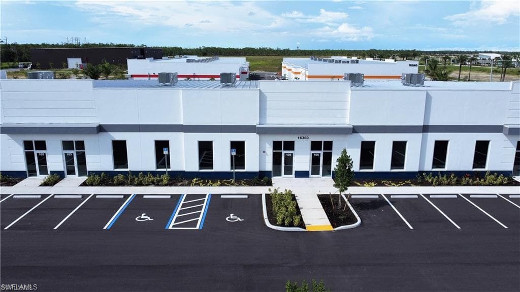 16360 Innovation LN 103 FORT MYERS, FL 33913