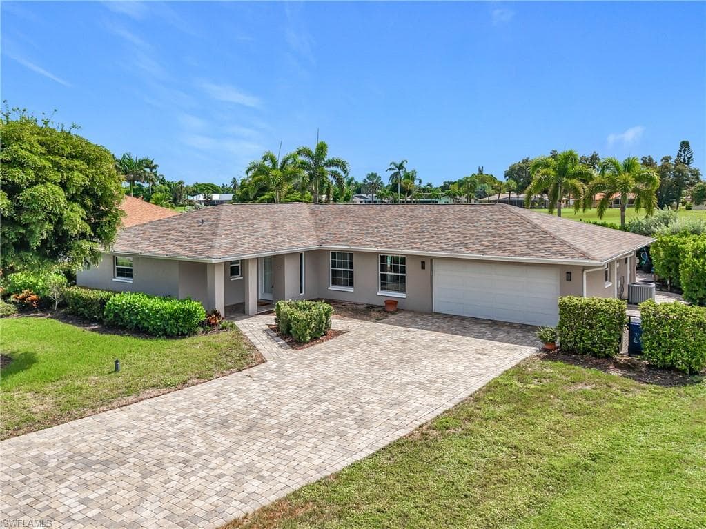 5351 Chippendale CIR E FORT MYERS, FL 33919