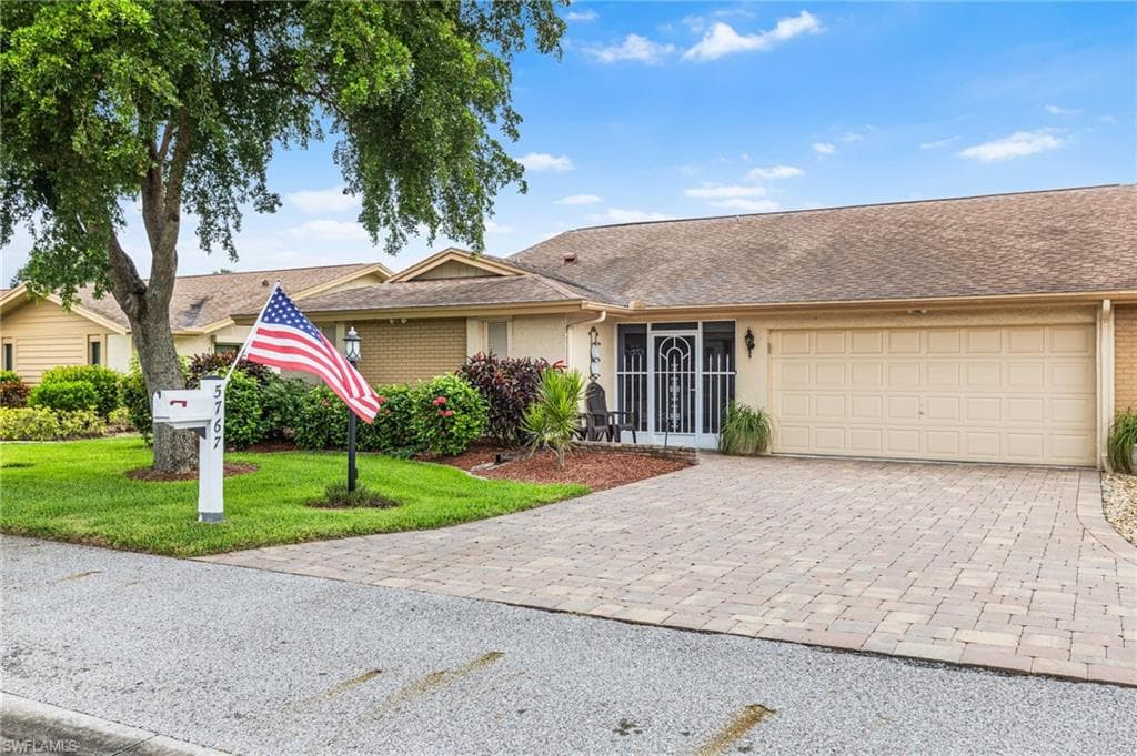 5767 Arvine CIR FORT MYERS, FL 33919