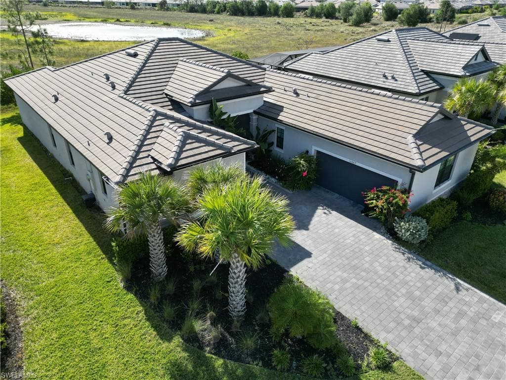 11667 Canopy LOOP FORT MYERS, FL 33913
