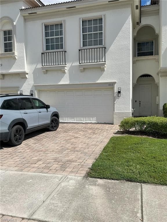 7029 Ambrosia LN 602 NAPLES, FL 34119