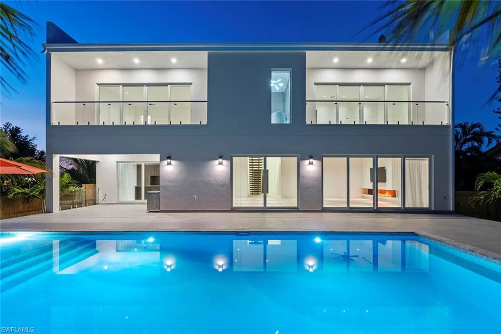 1135 Bluebird AVE MARCO ISLAND, FL 34145