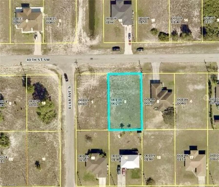 2615 40th ST SW LEHIGH ACRES, FL 33976