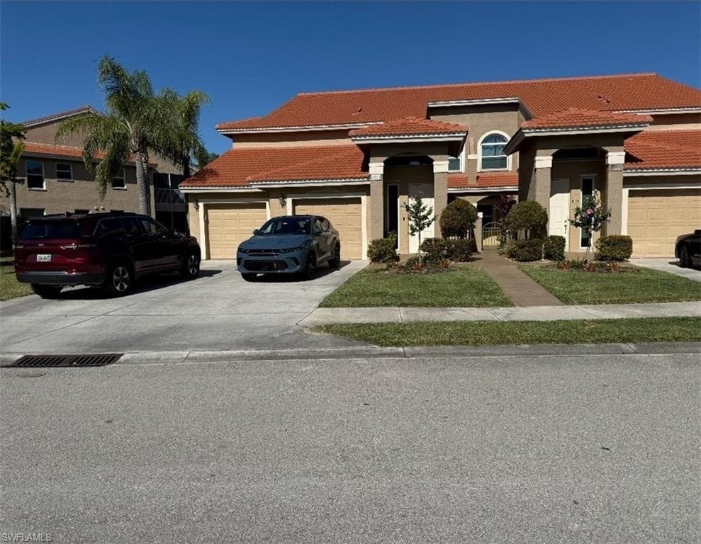 2525 Aspen Creek LN 101 NAPLES, FL 34119