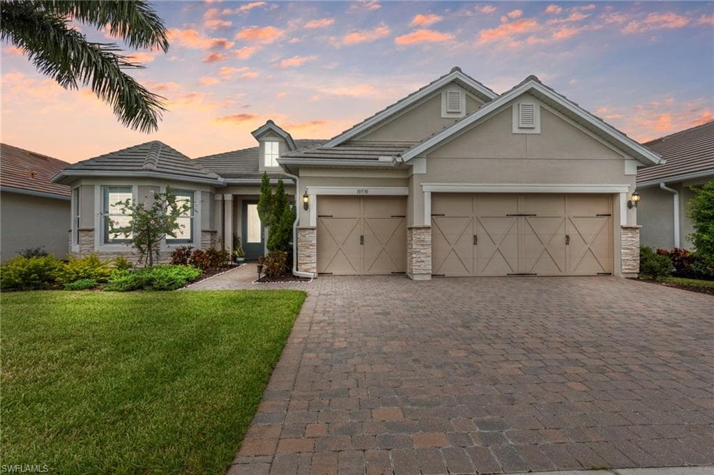 10530 Jackson Square DR ESTERO, FL 33928