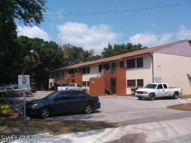 3555 Seminole AVE FORT MYERS, FL 33916