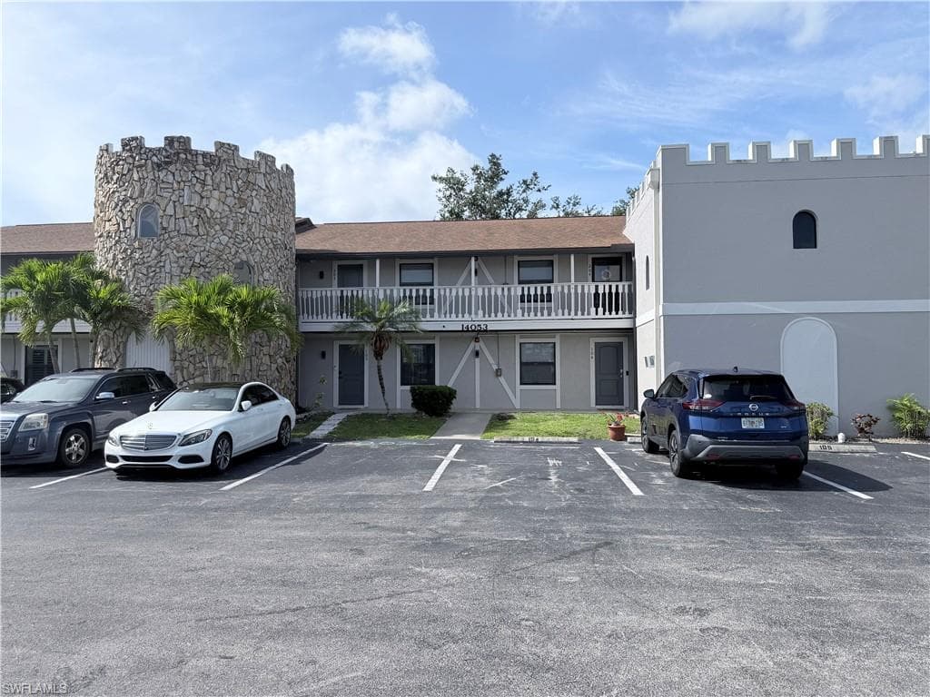 14053 Northumberland DR 104 FORT MYERS, FL 33908
