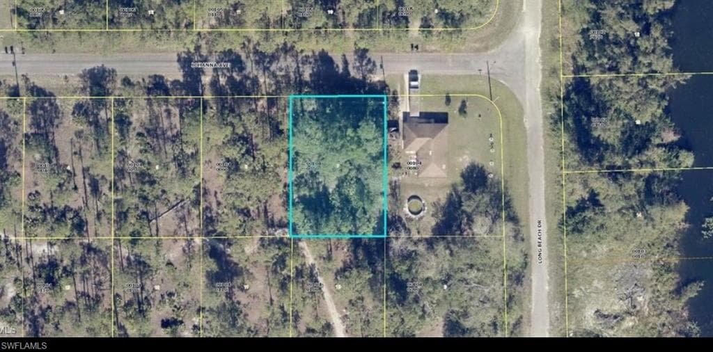 303 Johanna AVE LEHIGH ACRES, FL 33972