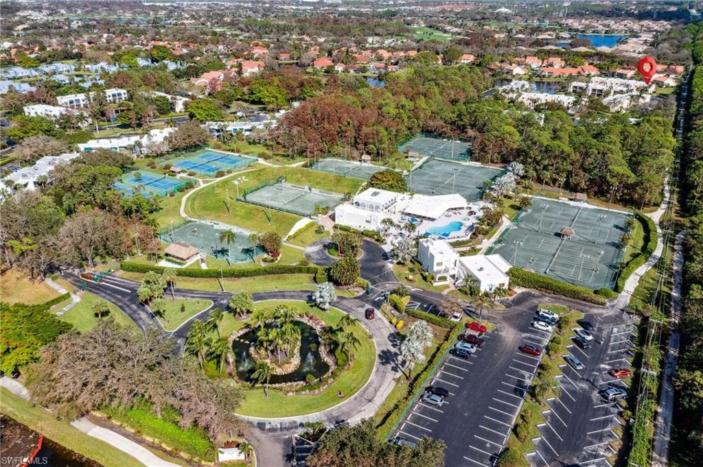 3327 Olympic DR 526 NAPLES, FL 34105