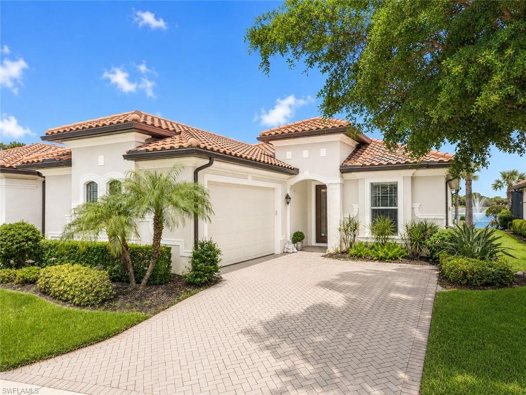 10264 Porto Romano DR MIROMAR LAKES, FL 33913