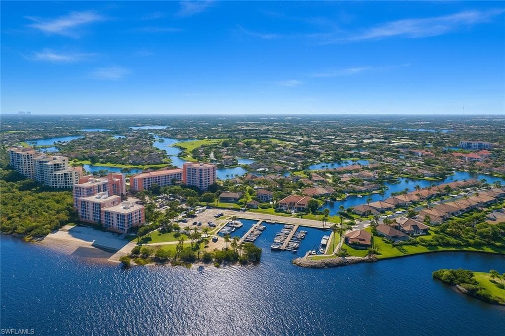 14817 Laguna DR 203 FORT MYERS, FL 33908