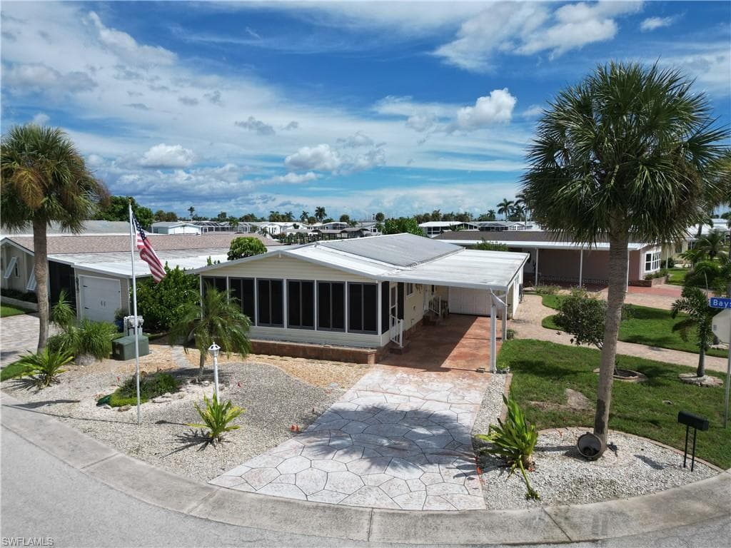 17511 Bryan CT FORT MYERS BEACH, FL 33931