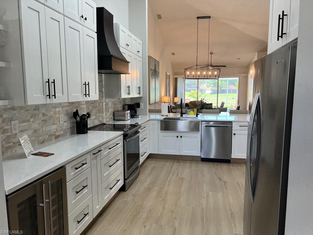 6605 Castlelawn PL 34 NAPLES, FL 34113