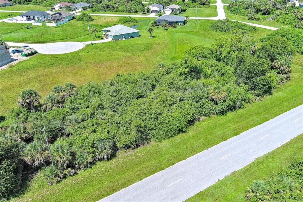 316 Sunset RD ROTONDA WEST, FL 33947
