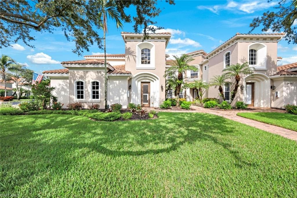 28495 Altessa WAY 201 BONITA SPRINGS, FL 34135