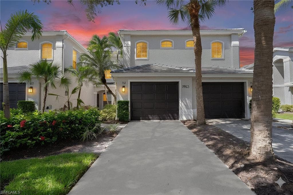 1953 Crestview WAY 161 NAPLES, FL 34119