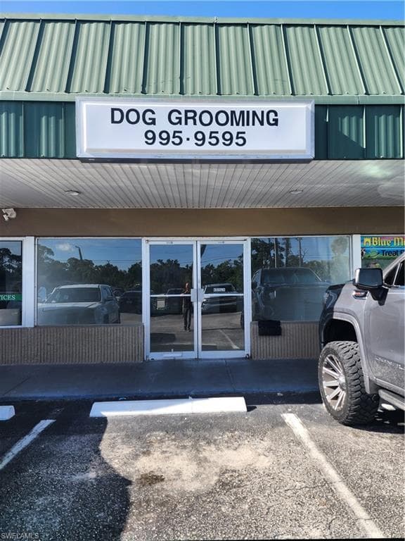 710 Pondella RD 3 NORTH FORT MYERS, FL 33903
