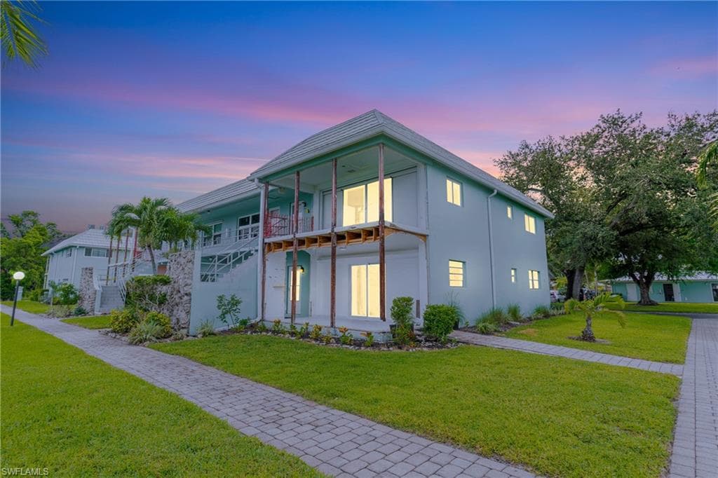 3225 E Riverside DR 34C FORT MYERS, FL 33916