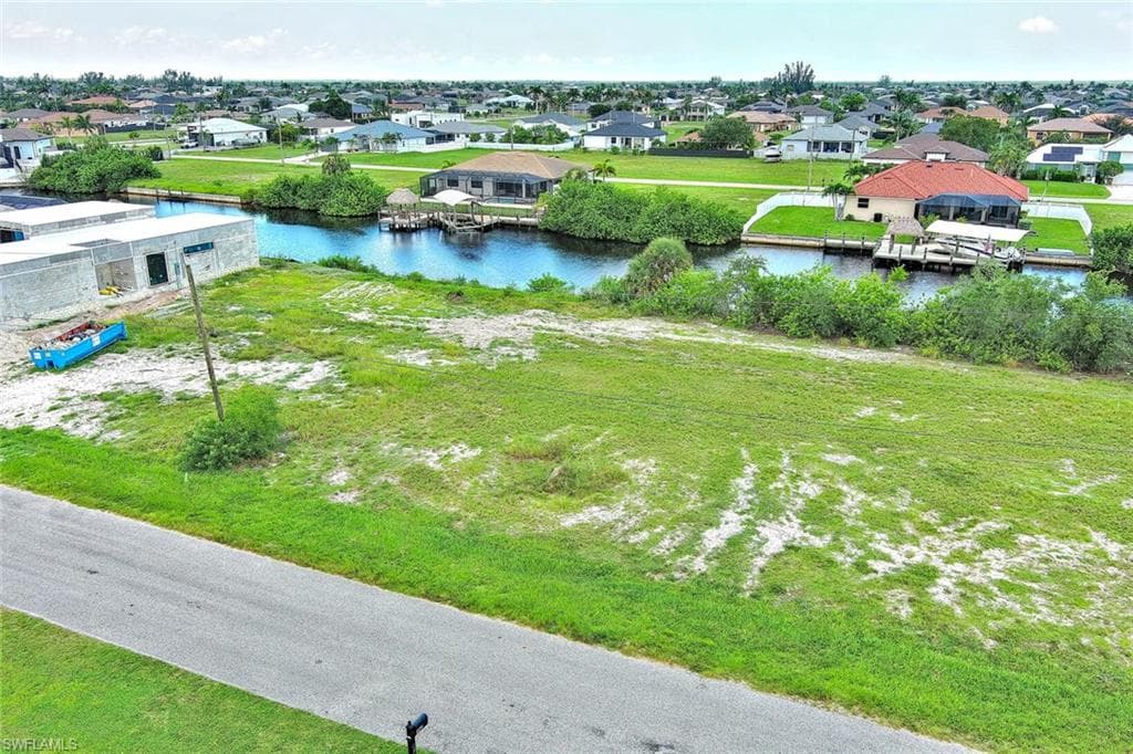 1025 NW 35th PL CAPE CORAL, FL 33993