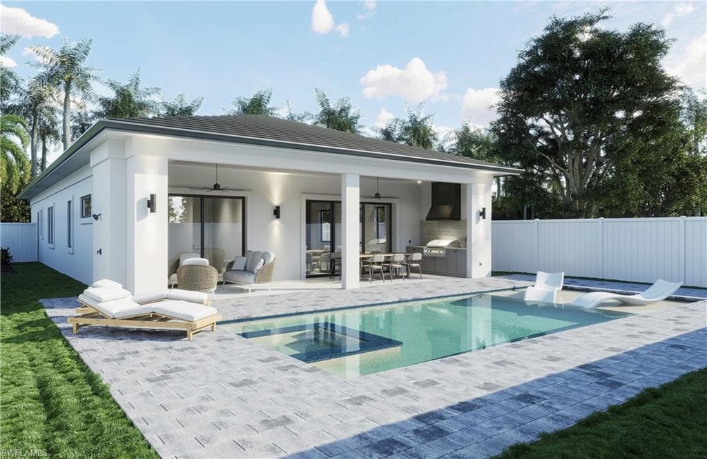 638 93rd AVE N NAPLES, FL 34108
