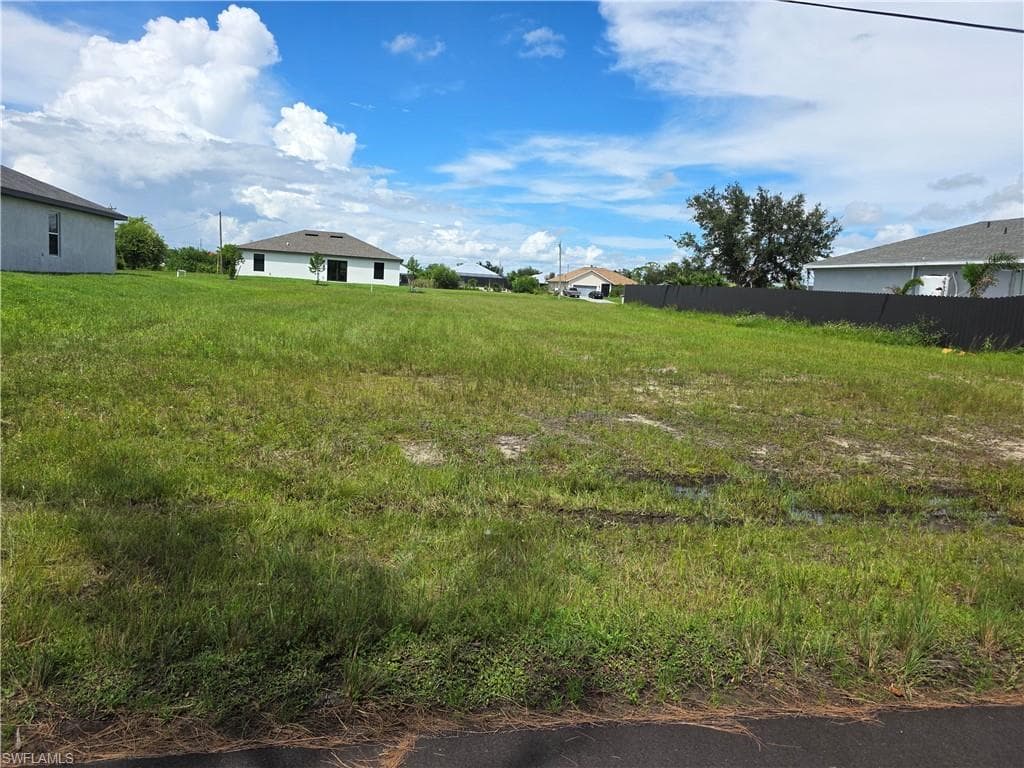 2623 NW 13th ST CAPE CORAL, FL 33993