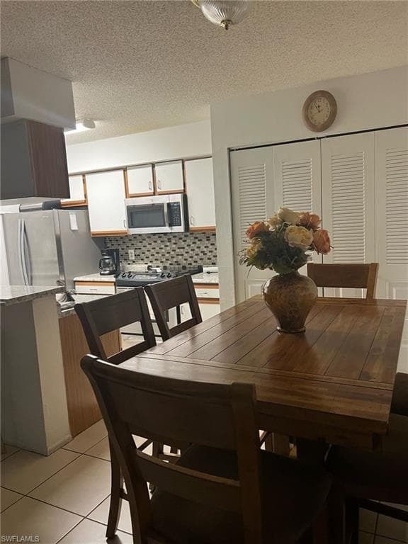 5331 Summerlin RD 3110 FORT MYERS, FL 33919