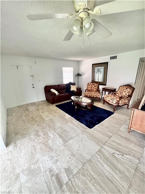 1400 Pompei LN 6 NAPLES, FL 34103