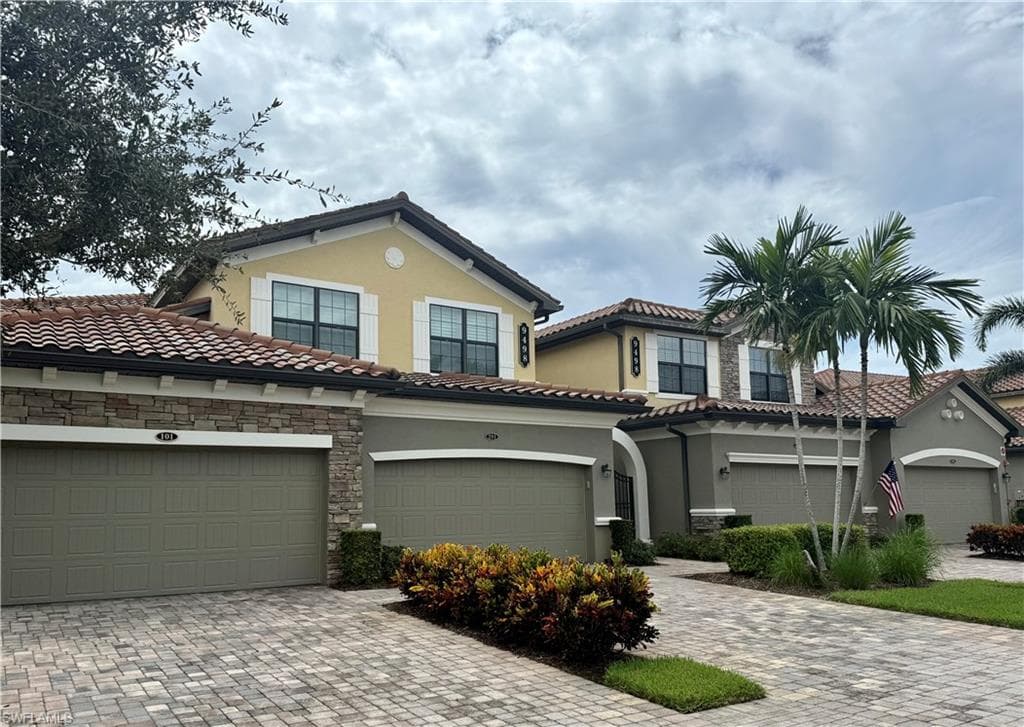 9498 Napoli LN 201 NAPLES, FL 34113