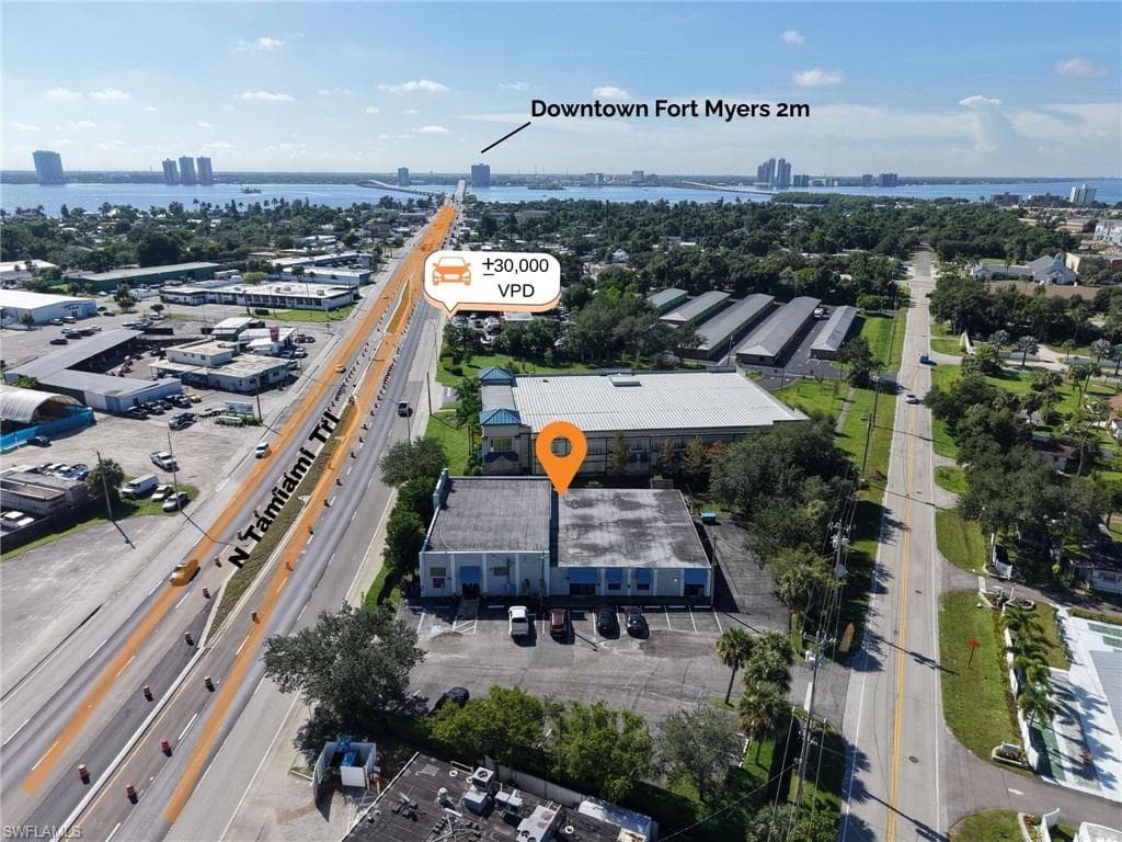 1357 Tamiami TRL NORTH FORT MYERS, FL 33903