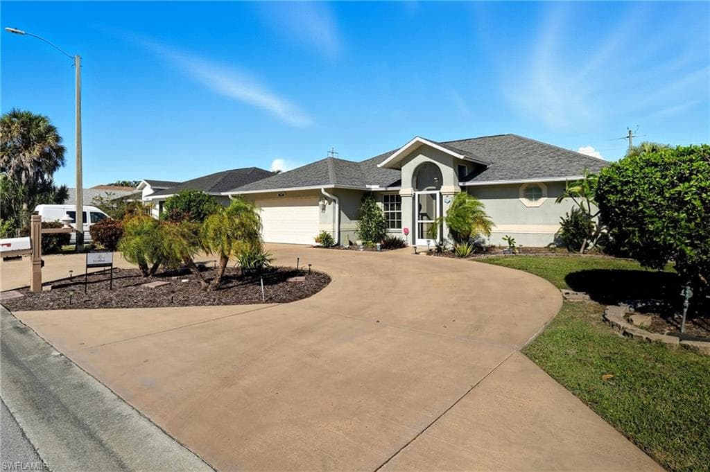 3626 Kent DR NAPLES, FL 34112