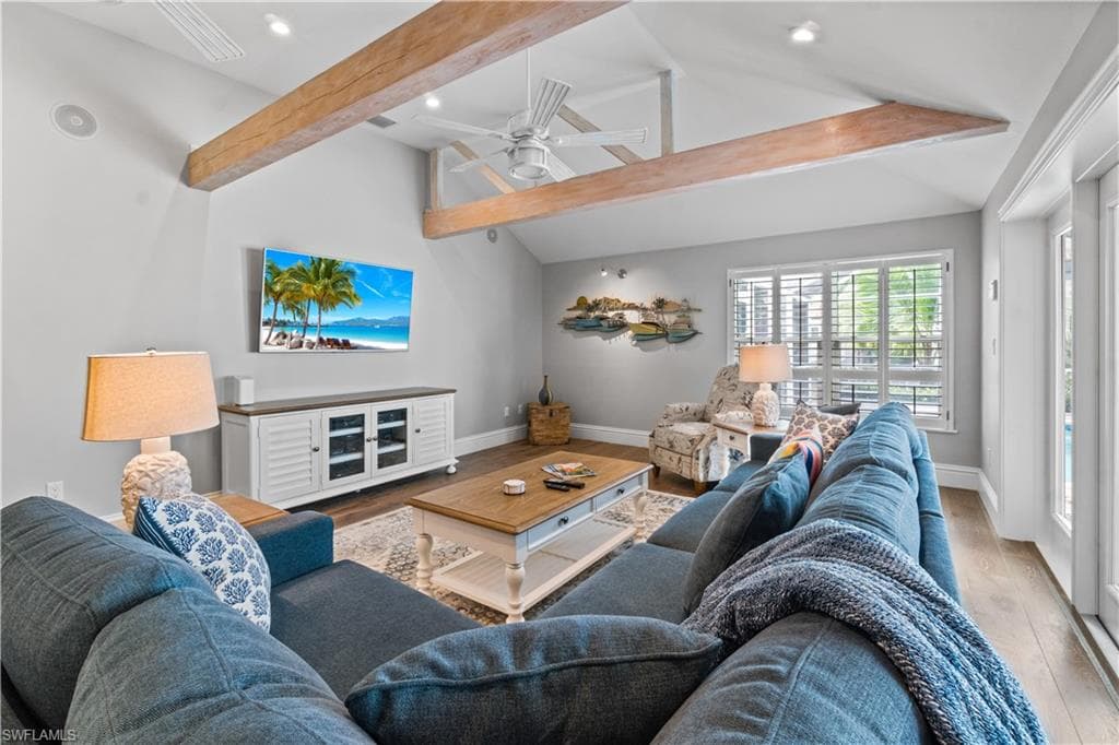1320 Marlin DR NAPLES, FL 34102