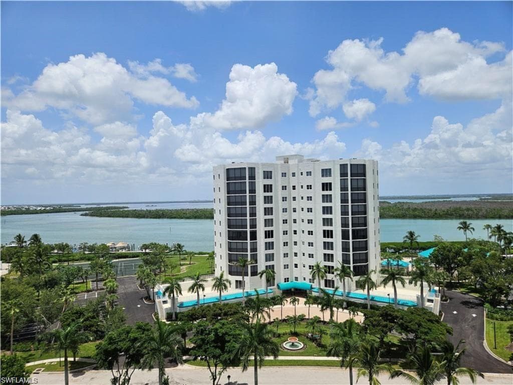 4183 Bay Beach LN 313 FORT MYERS BEACH, FL 33931
