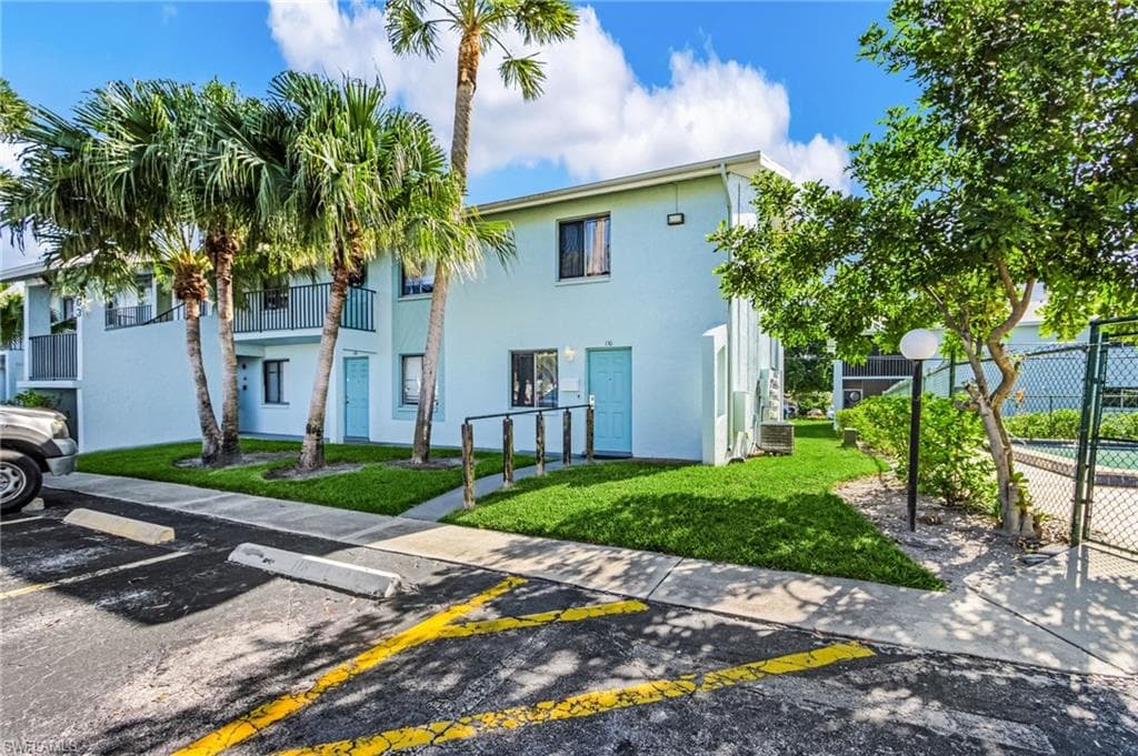 4903 Vincennes ST 116 CAPE CORAL, FL 33904