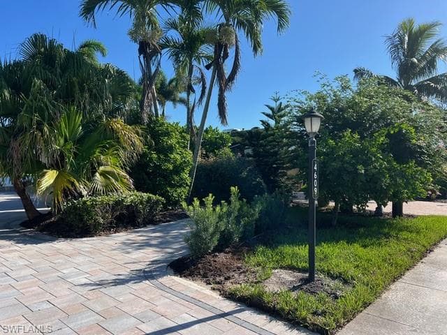4609 Southern Breeze DR NAPLES, FL 34114