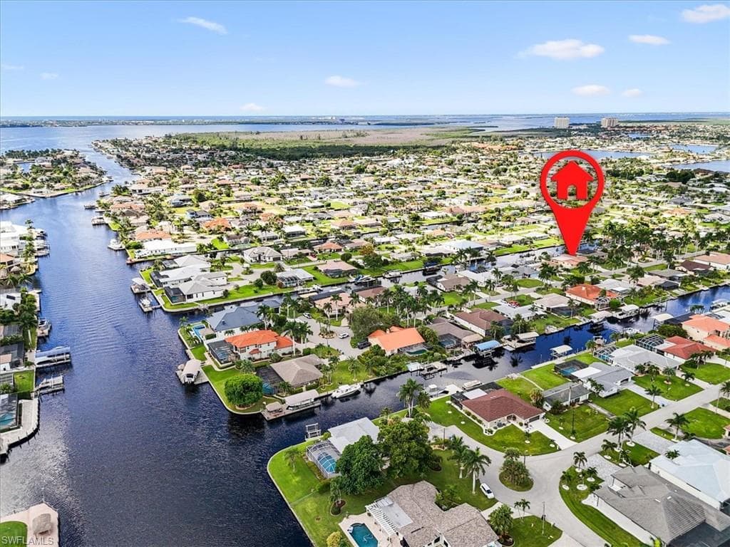 142 SW 51st TER CAPE CORAL, FL 33914