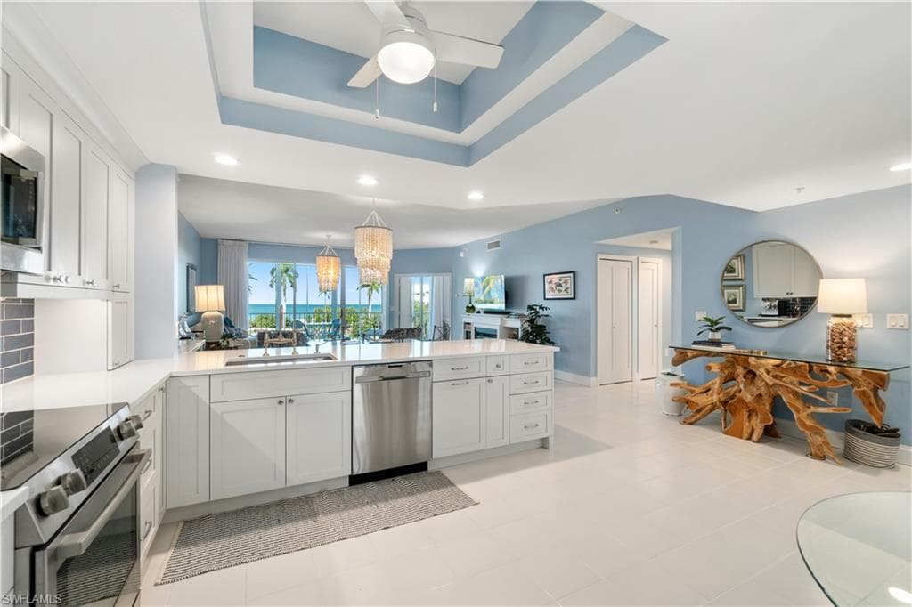 260 Barefoot Beach BLVD 204 BONITA SPRINGS, FL 34134