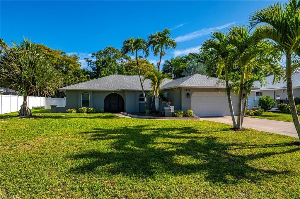 3584 Cartwright CT BONITA SPRINGS, FL 34134